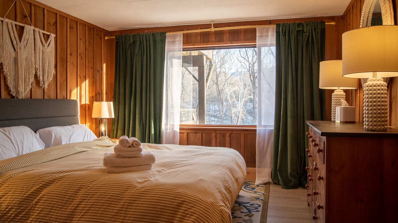 Photo of Bedroom in Great Cacapon