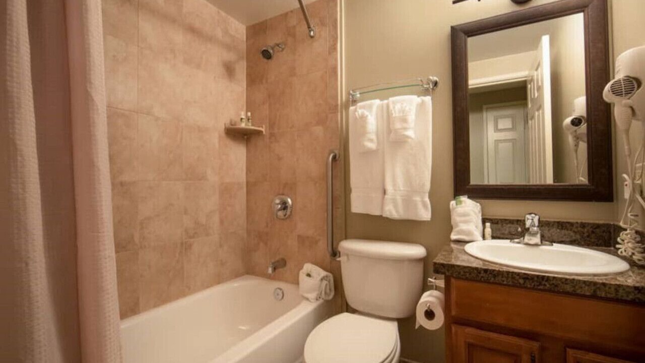Photo of Bathroom in Brownsville