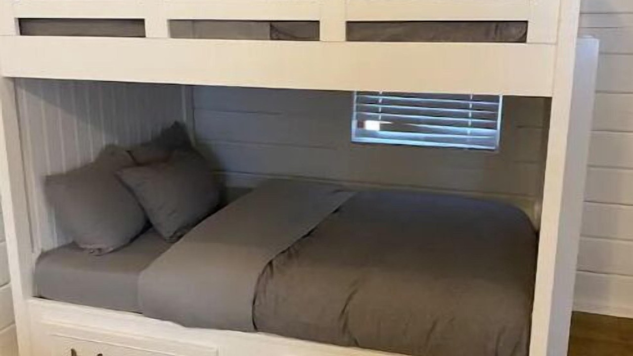 Photo of Bedroom in Ludlow