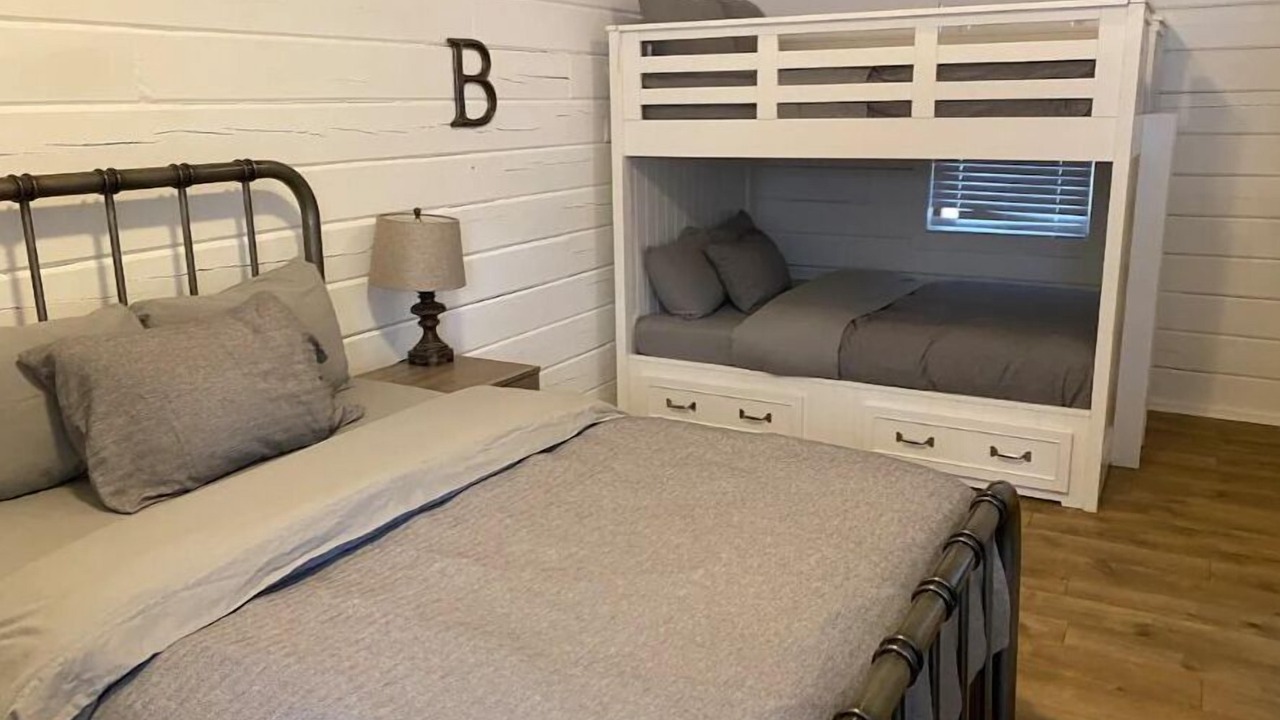 Photo of Bedroom in Ludlow