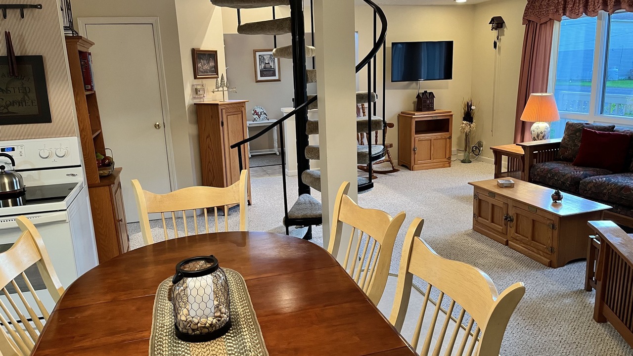 Photo of Livingroom in Swain