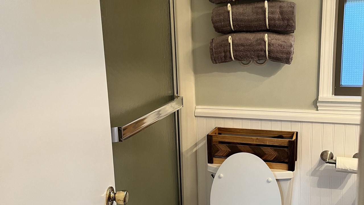 Photo of Bathroom in Swain
