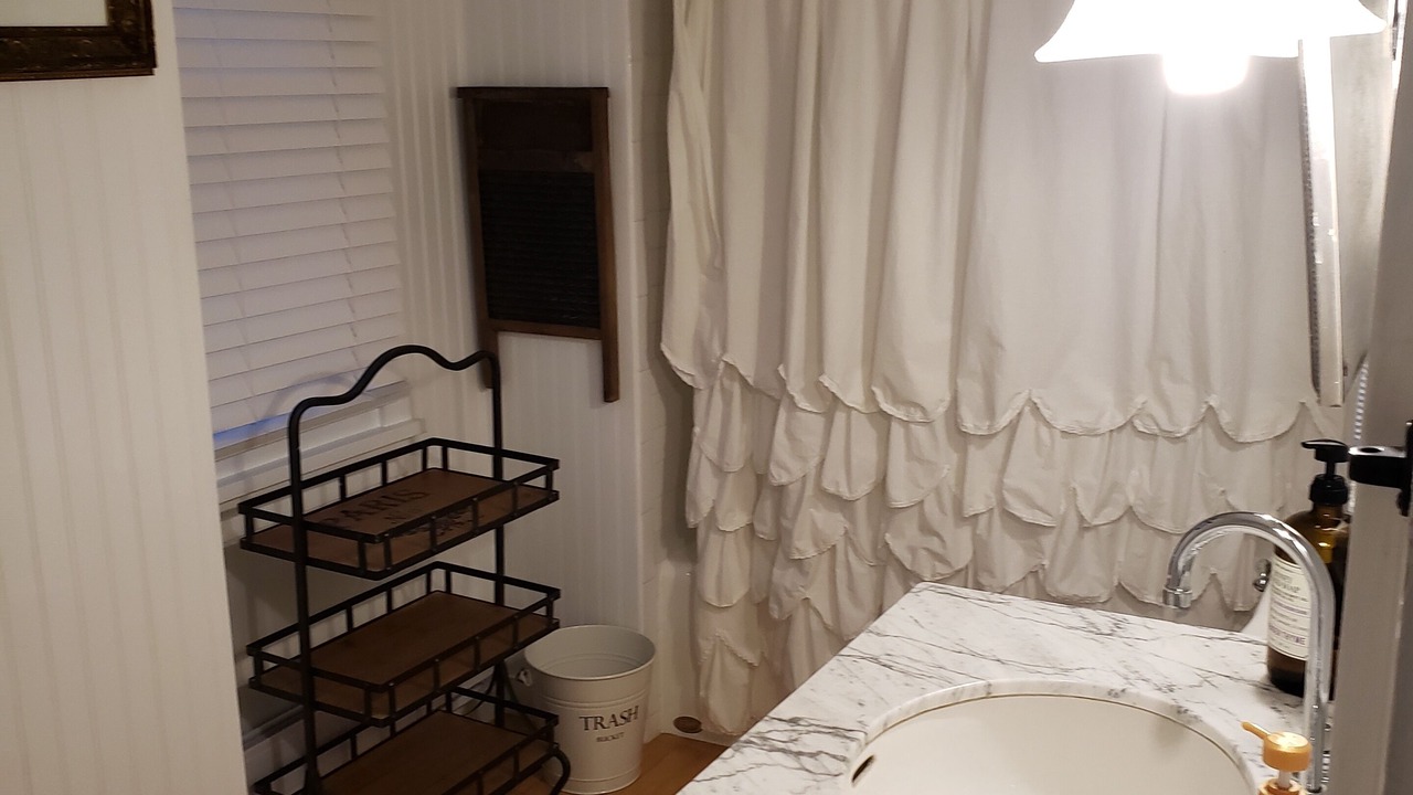 Photo of Bathroom in Heath