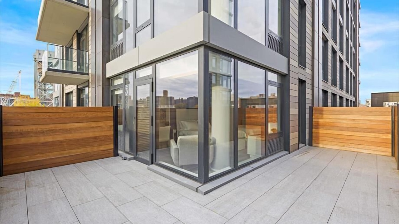 Photo of Patio Balcony in Mott Haven