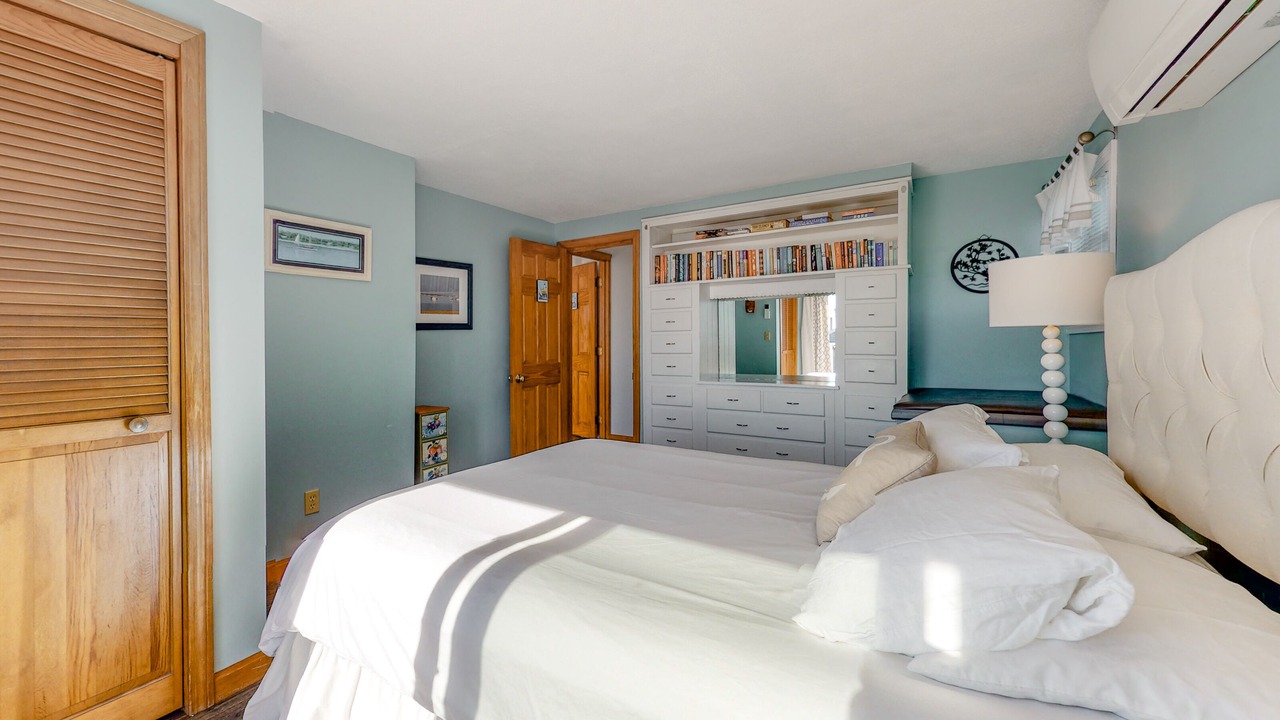 Photo of Bedroom in Hyannis