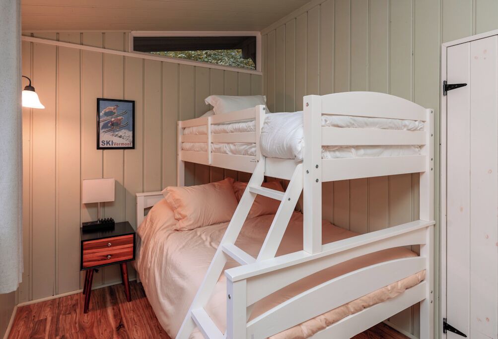 Photo of Bedroom in Warren