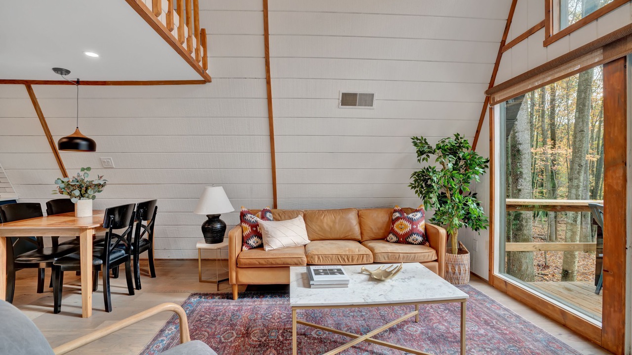 Photo of Livingroom in Berkeley Springs