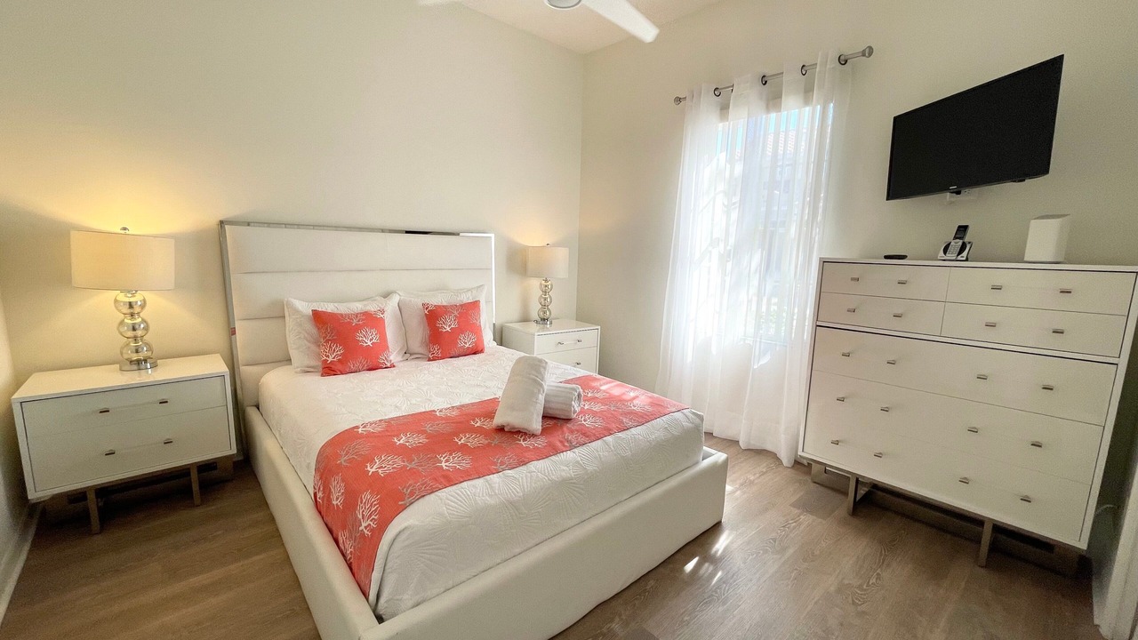 Photo of Bedroom in Tuscan Hills
