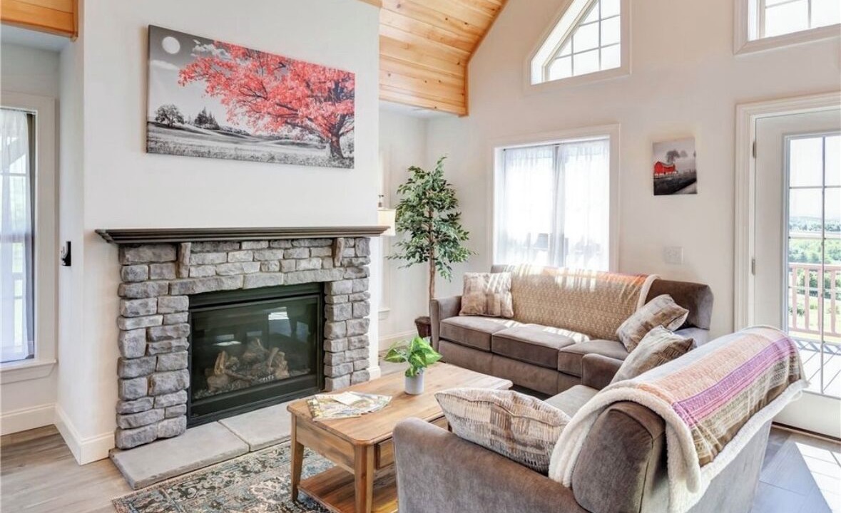 Photo of Livingroom in Stamford