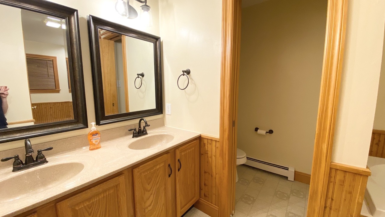 Photo of Bathroom in Lake Pleasant