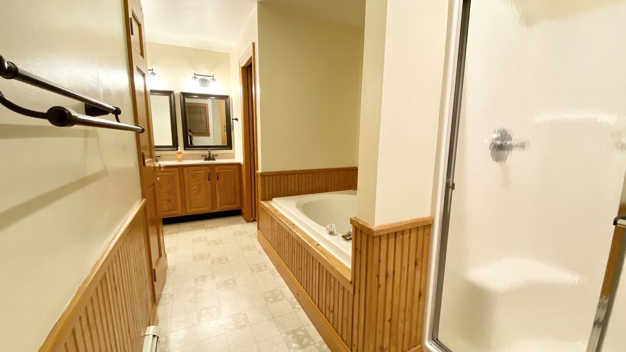 Photo of Bathroom in Lake Pleasant