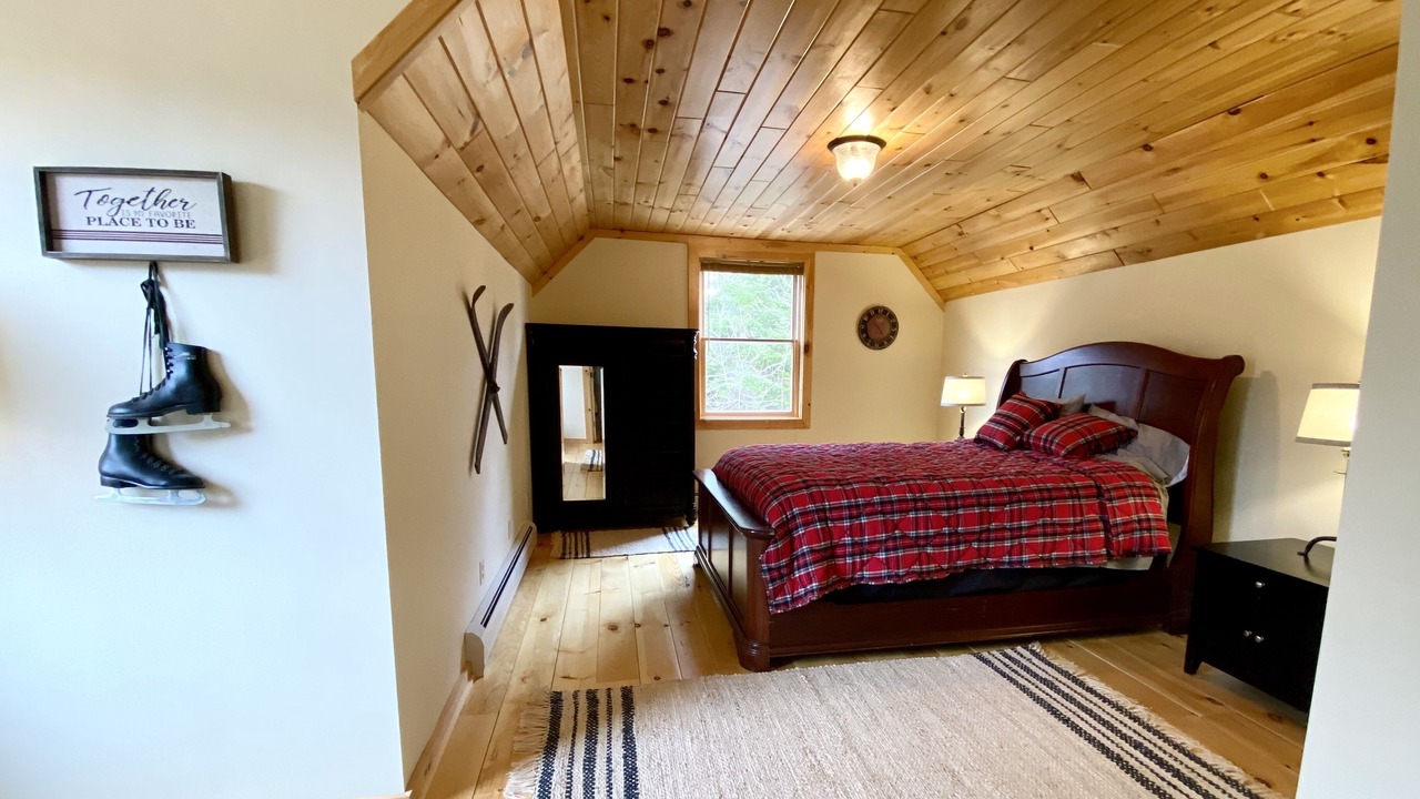 Photo of Bedroom in Lake Pleasant