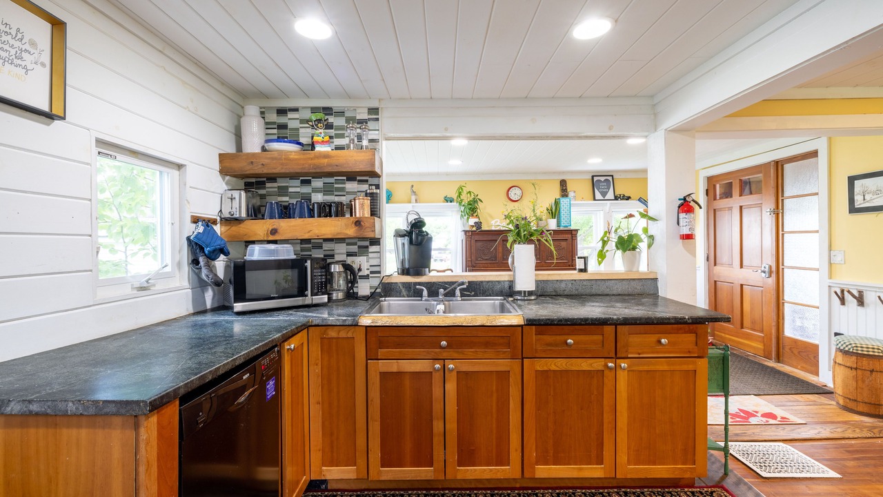 Photo of Kitchen in Warren