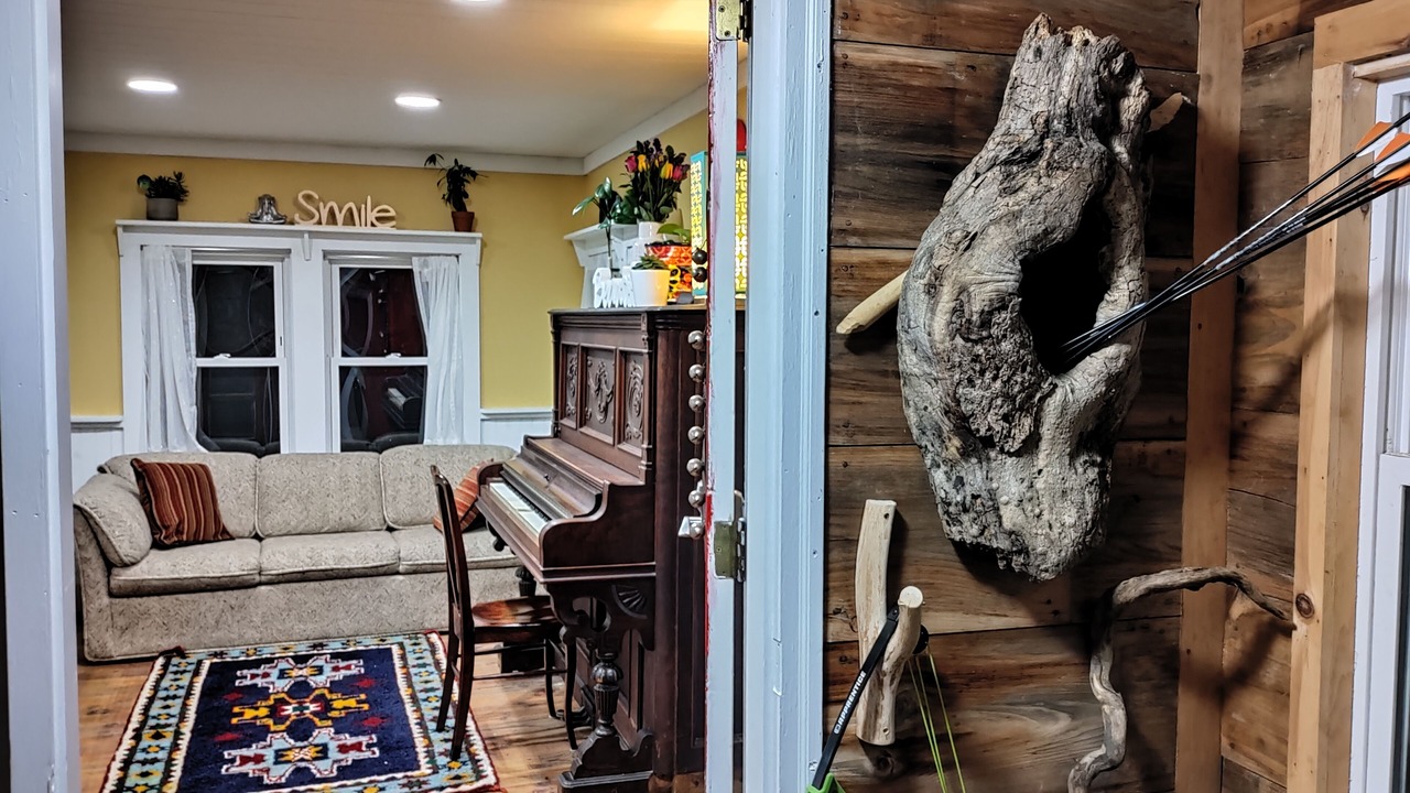 Photo of Livingroom in Warren
