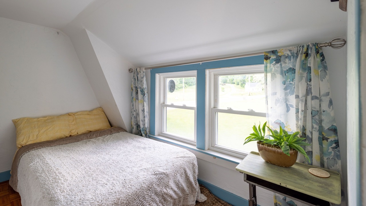 Photo of Bedroom in Warren