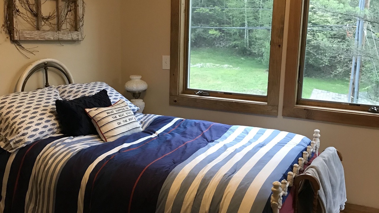 Photo of Bedroom in Putnam Station