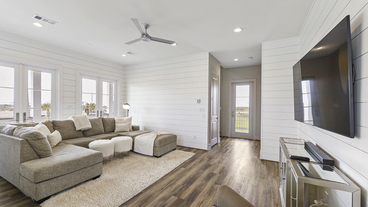 Photo of Livingroom in Red Fish Cove