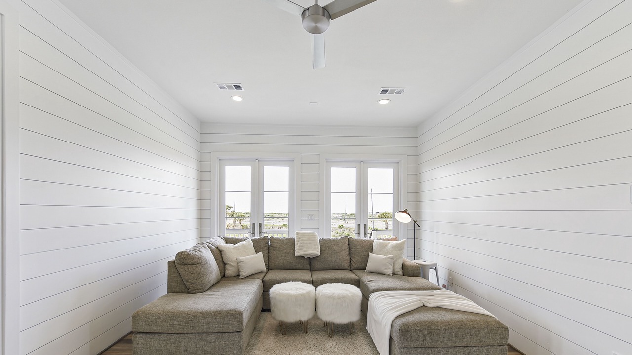 Photo of Livingroom in Red Fish Cove