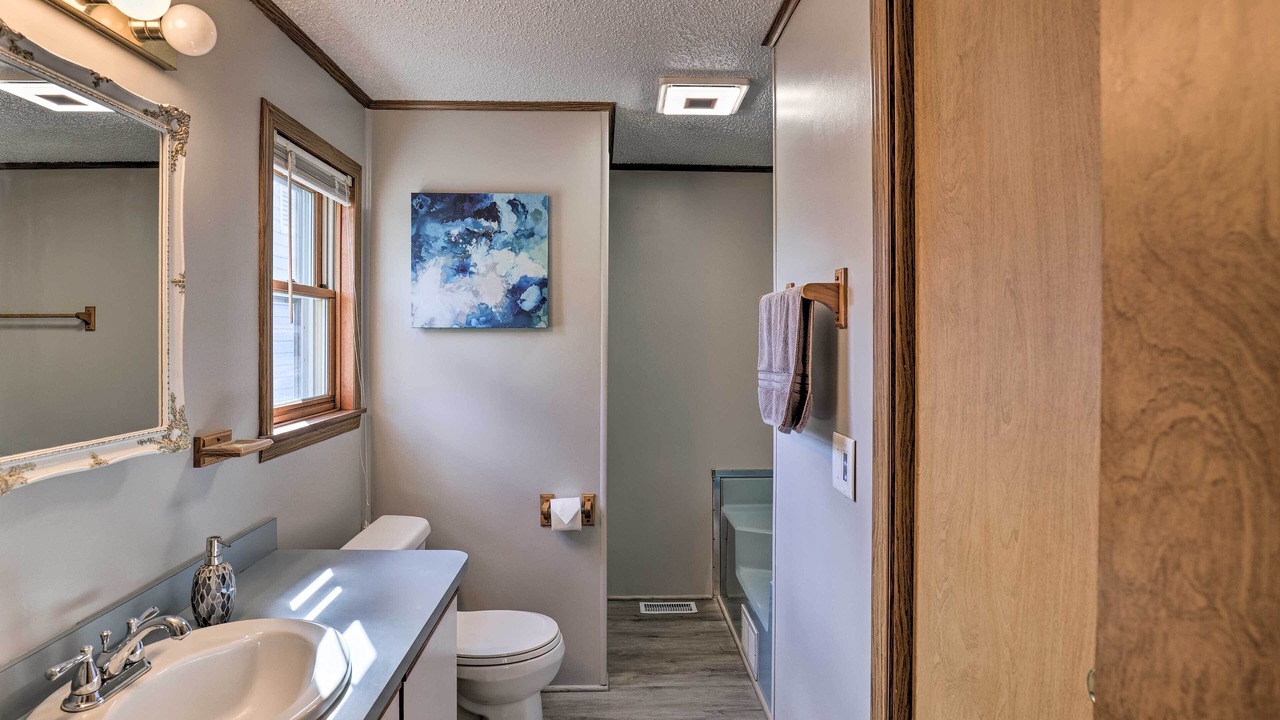 Photo of Bathroom in Burdett