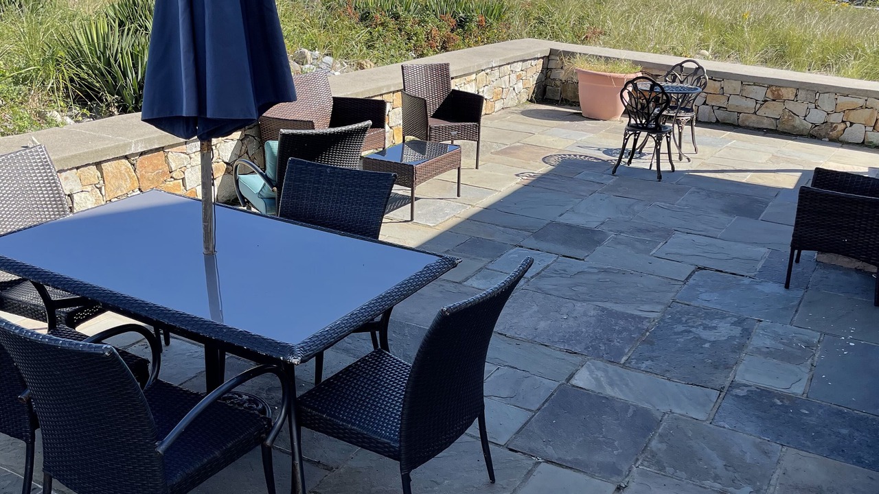Photo of Outdoor in Allerton