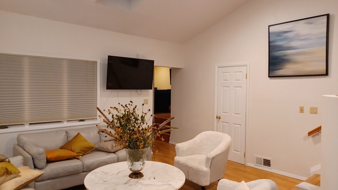 Photo of Bedroom in Port Washington