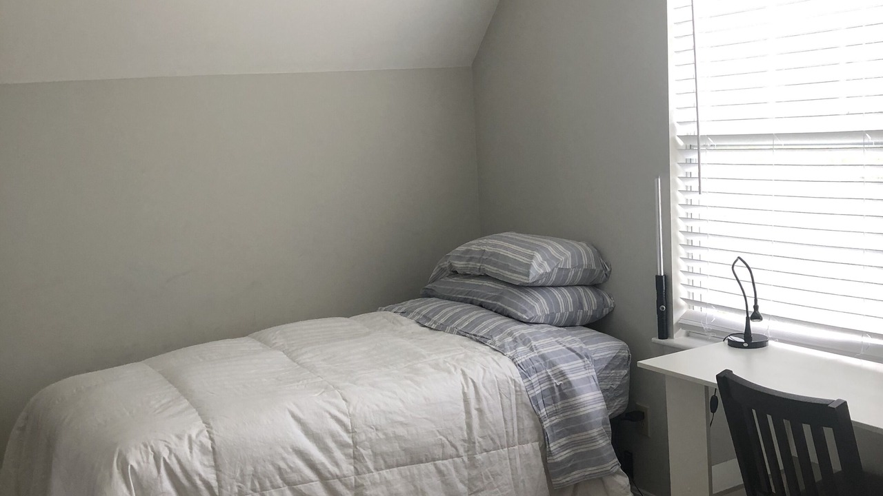 Photo of Bedroom in Point Lookout