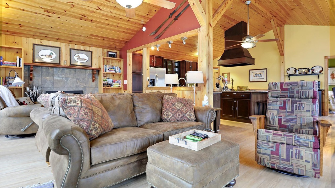 Photo of Livingroom in Timberline