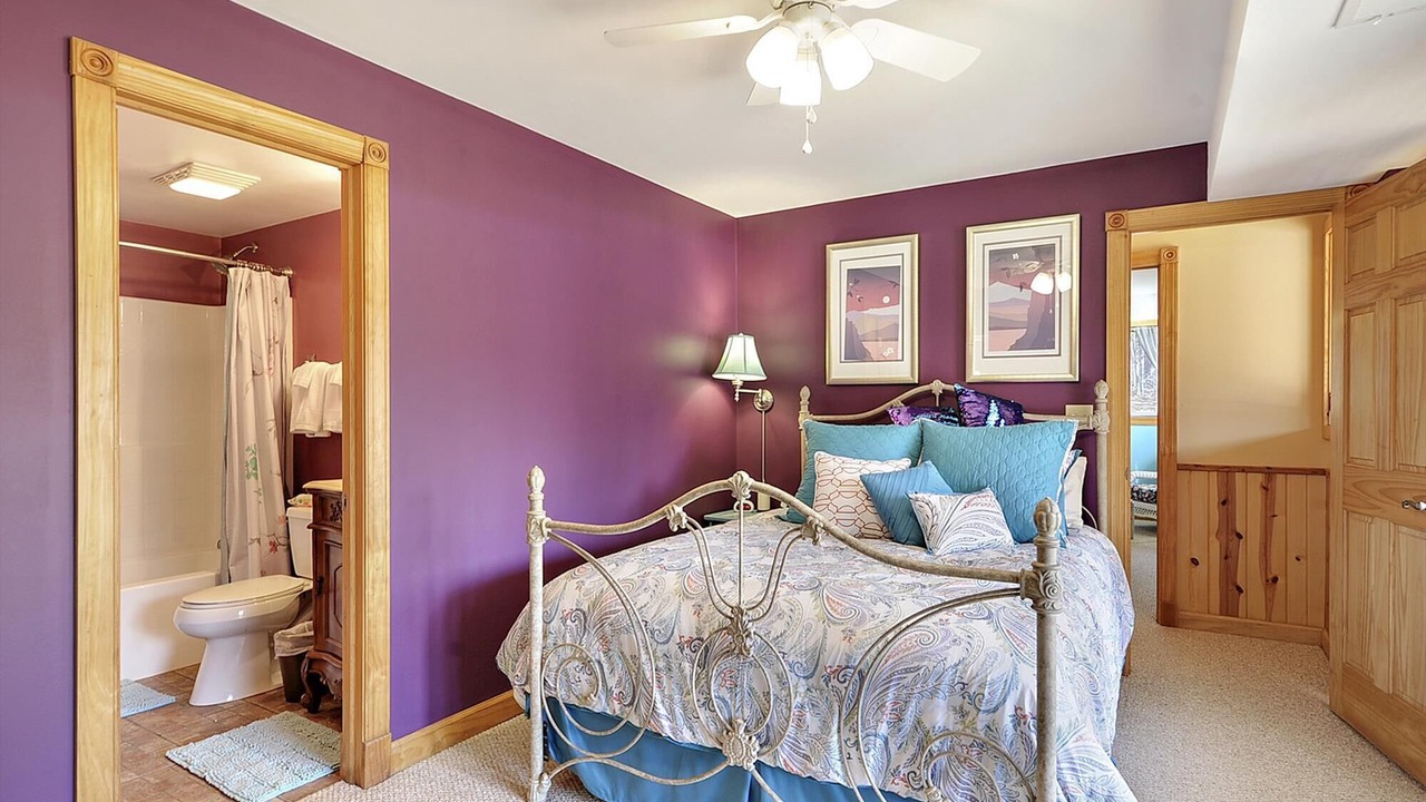 Photo of Bedroom in Timberline