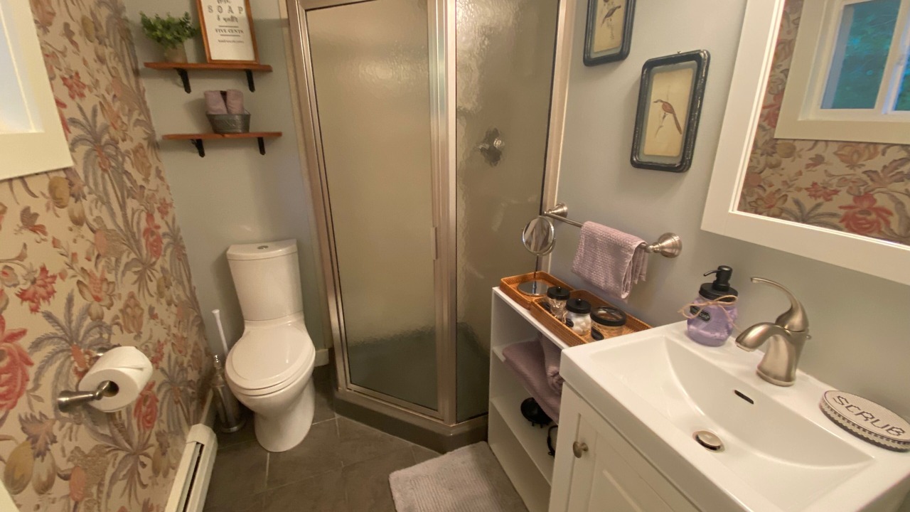 Photo of Bathroom in Eidelweiss Village