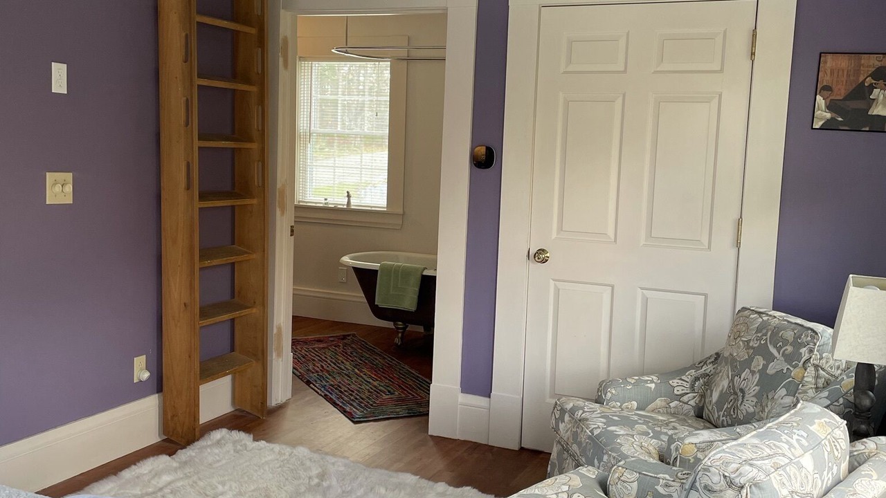 Photo of Bedroom in Waldoboro