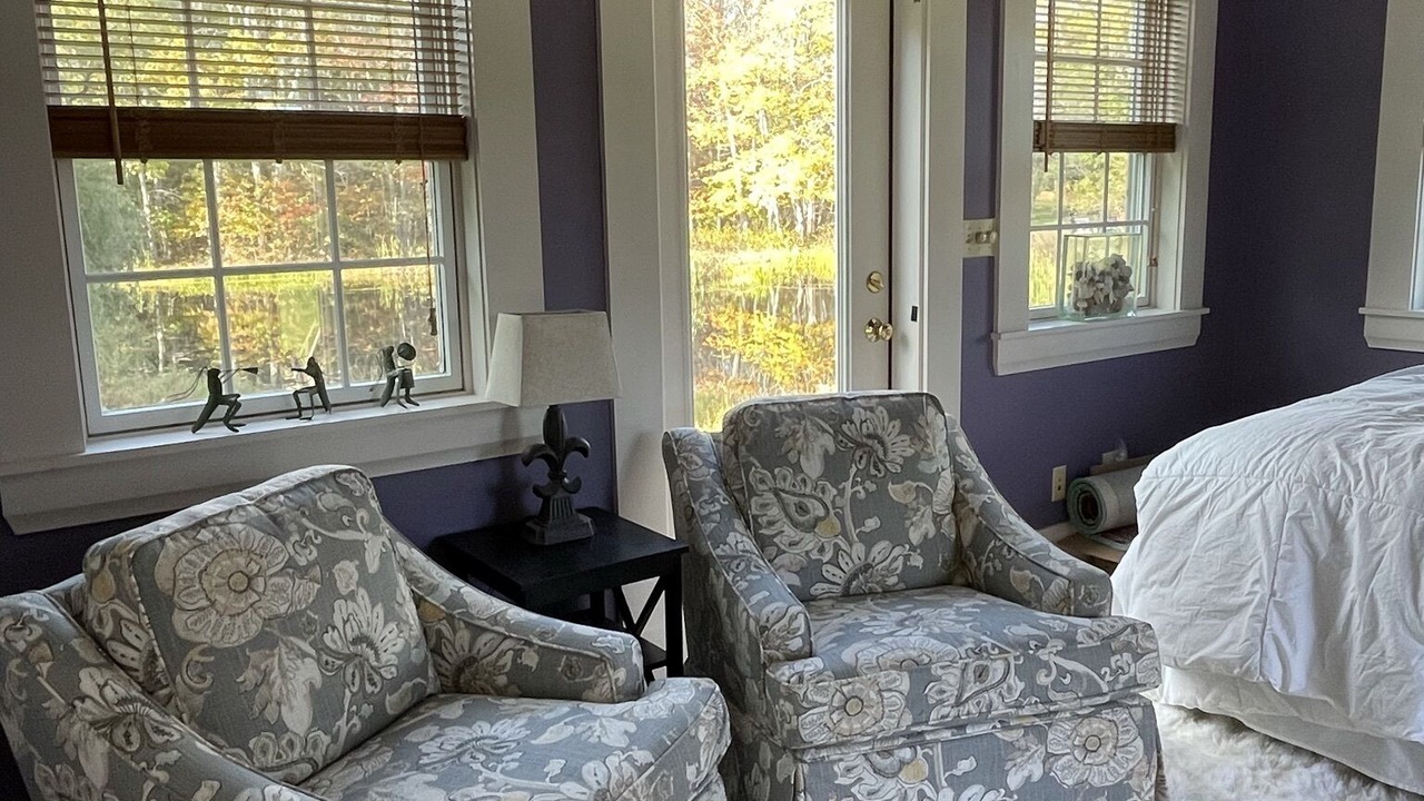 Photo of Bedroom in Waldoboro