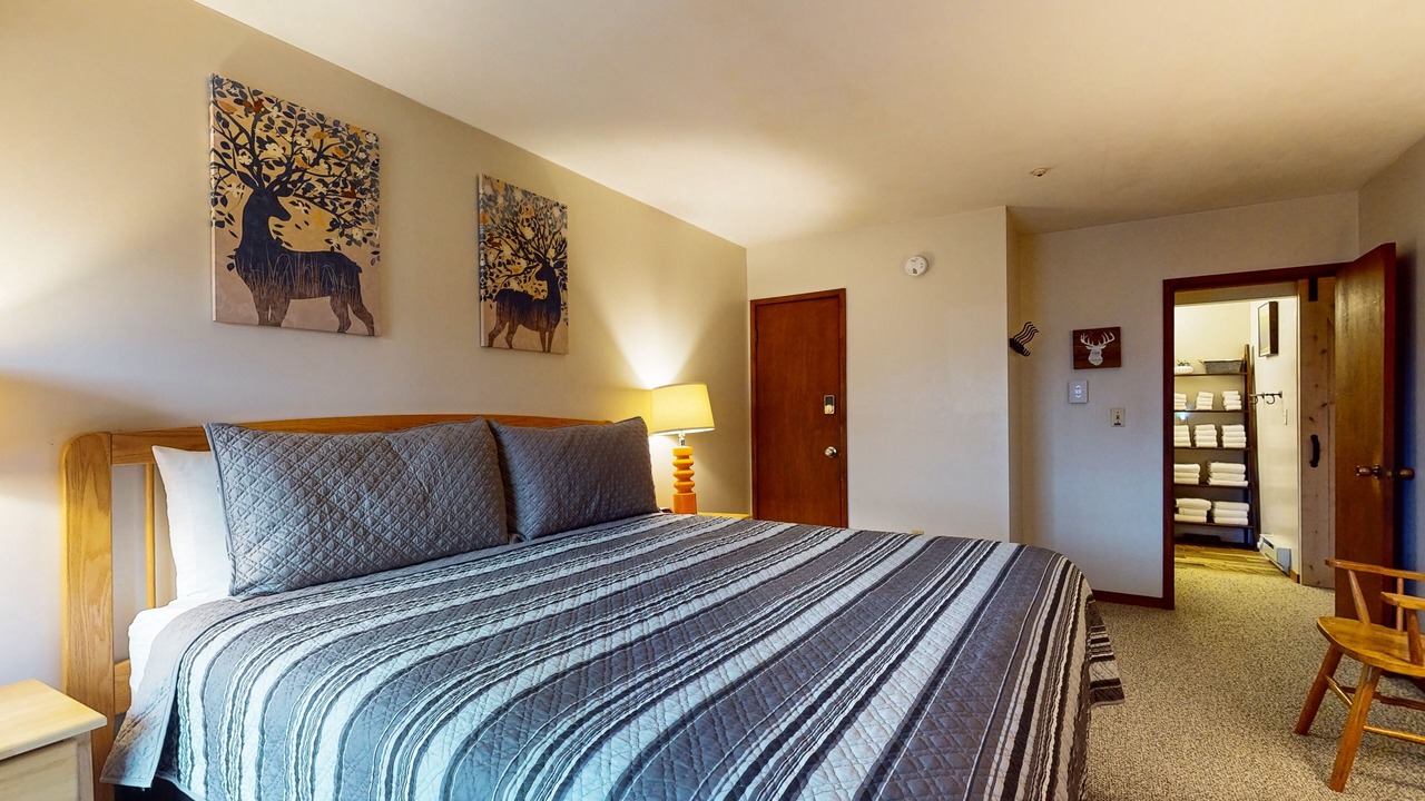 Photo of Bedroom in Mendon