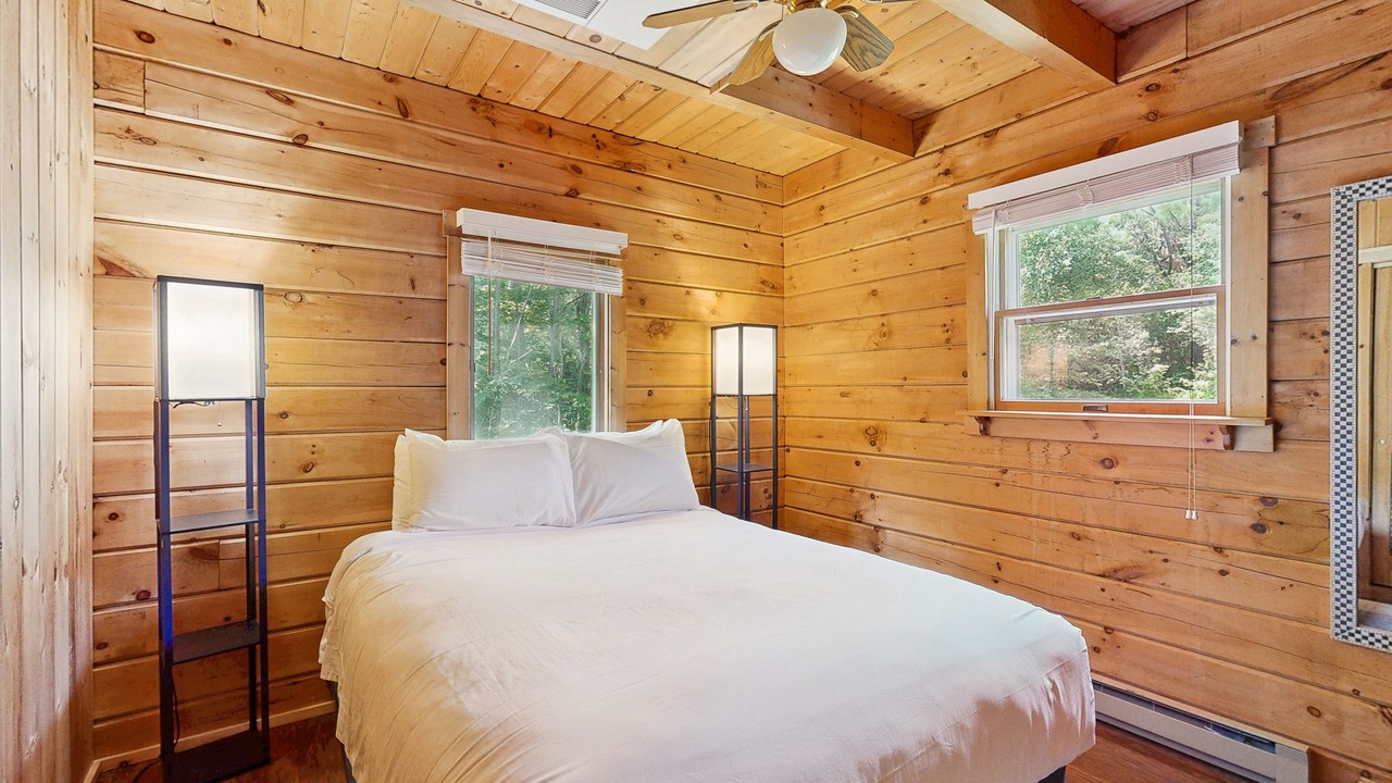 Photo of Bedroom in Easton