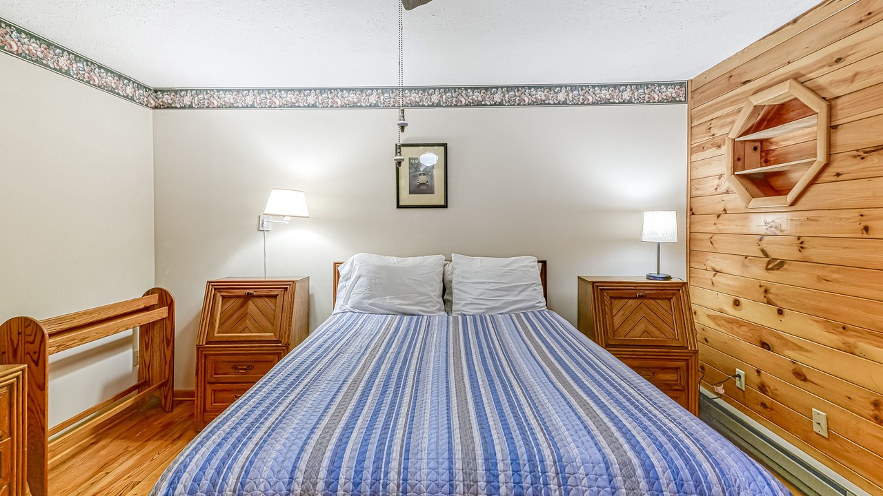 Photo of Bedroom in McHenry