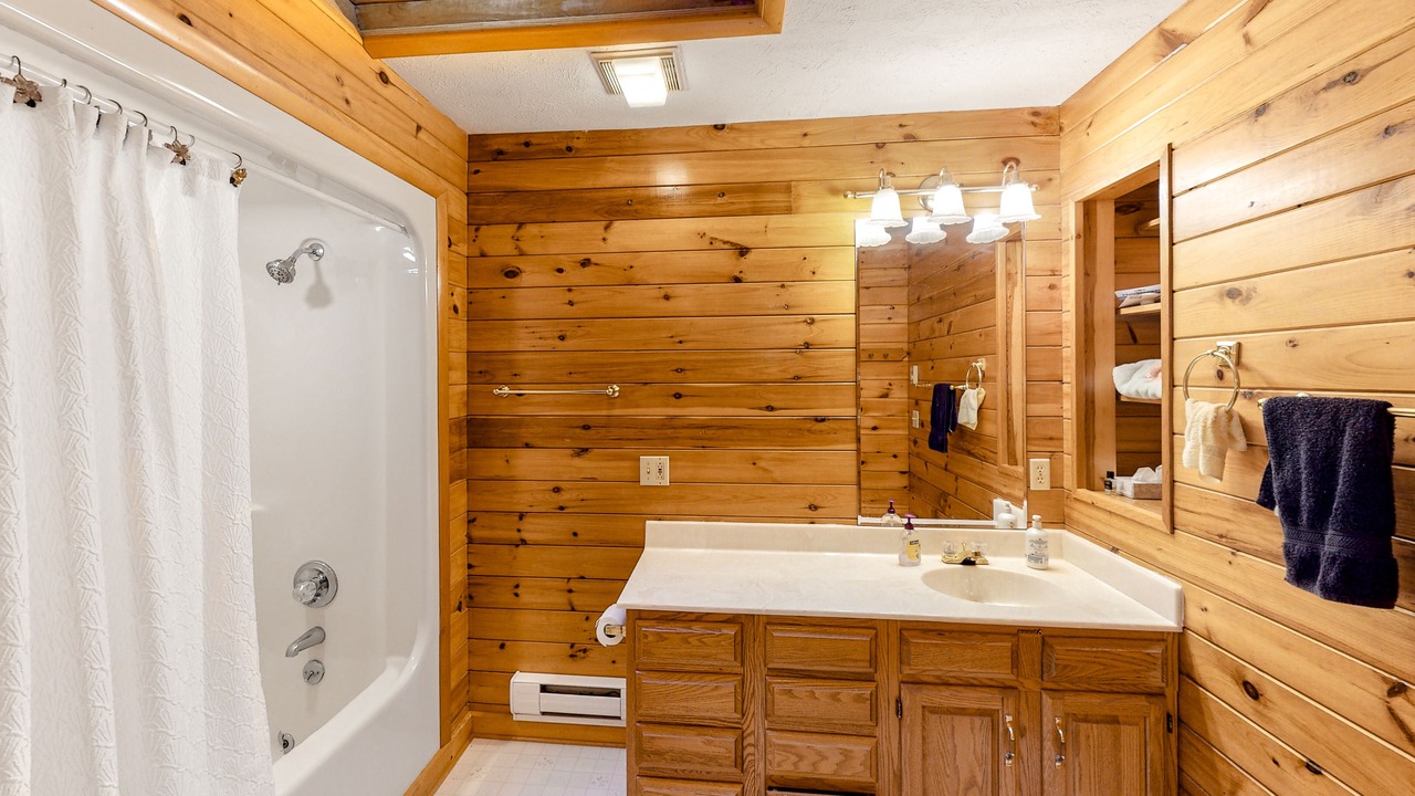 Photo of Bathroom in McHenry