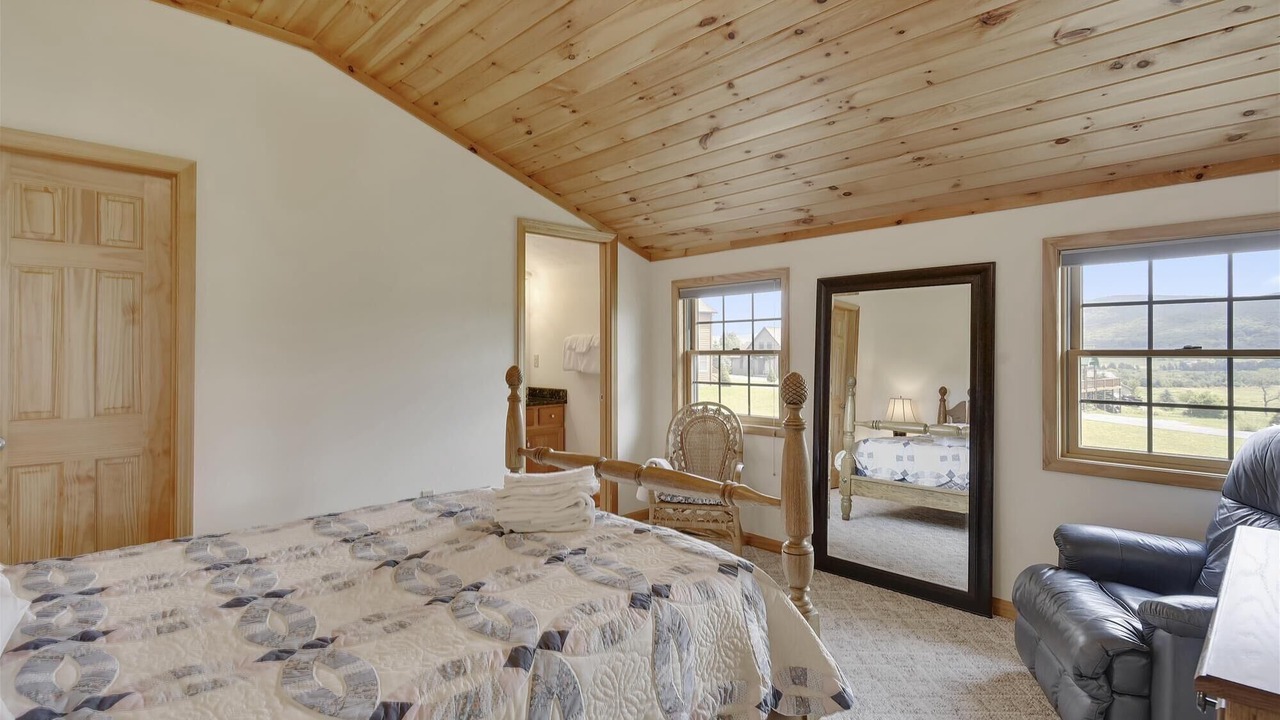 Photo of Bedroom in Canaan Valley