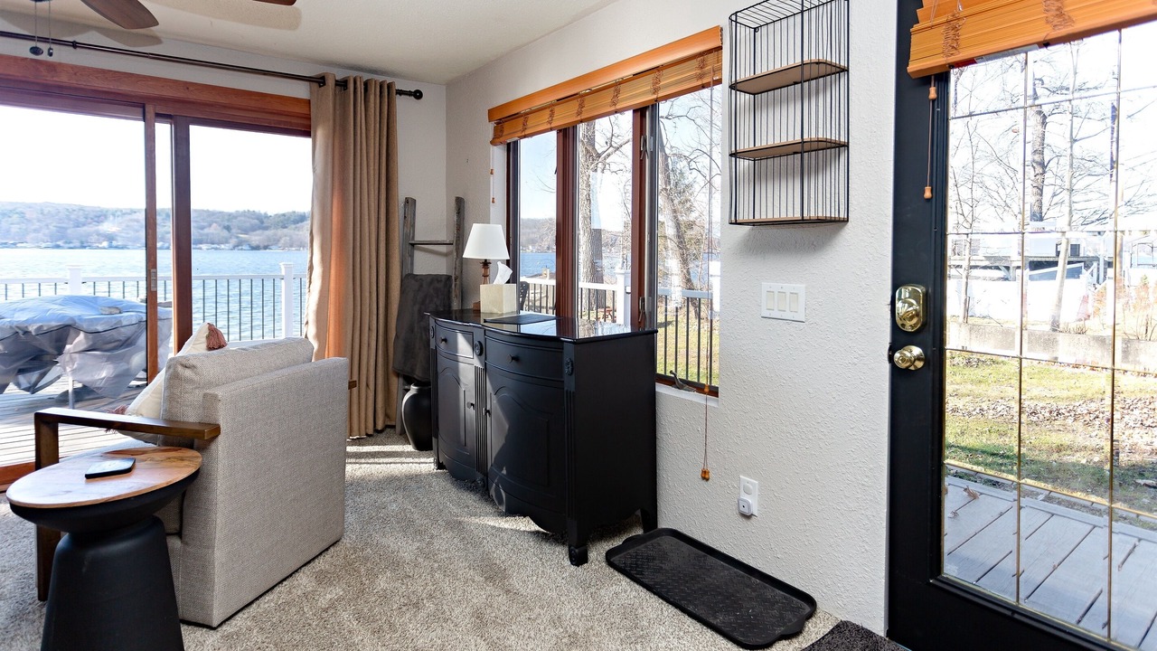 Photo of Bedroom in Conesus