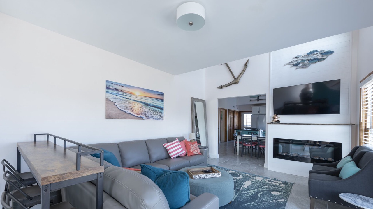 Photo of Livingroom in Newburyport