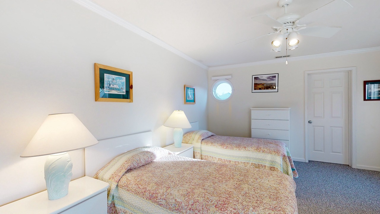 Photo of Bedroom in Caine Woods