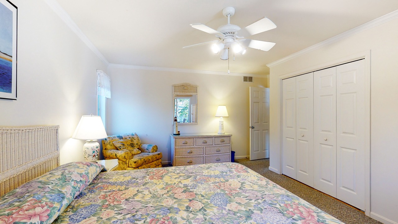Photo of Bedroom in Caine Woods