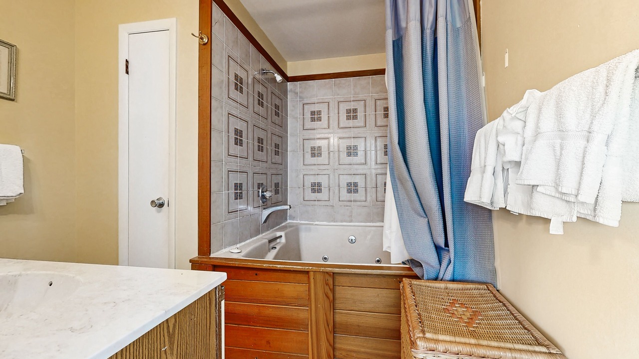 Photo of Bathroom in Bethany Beach