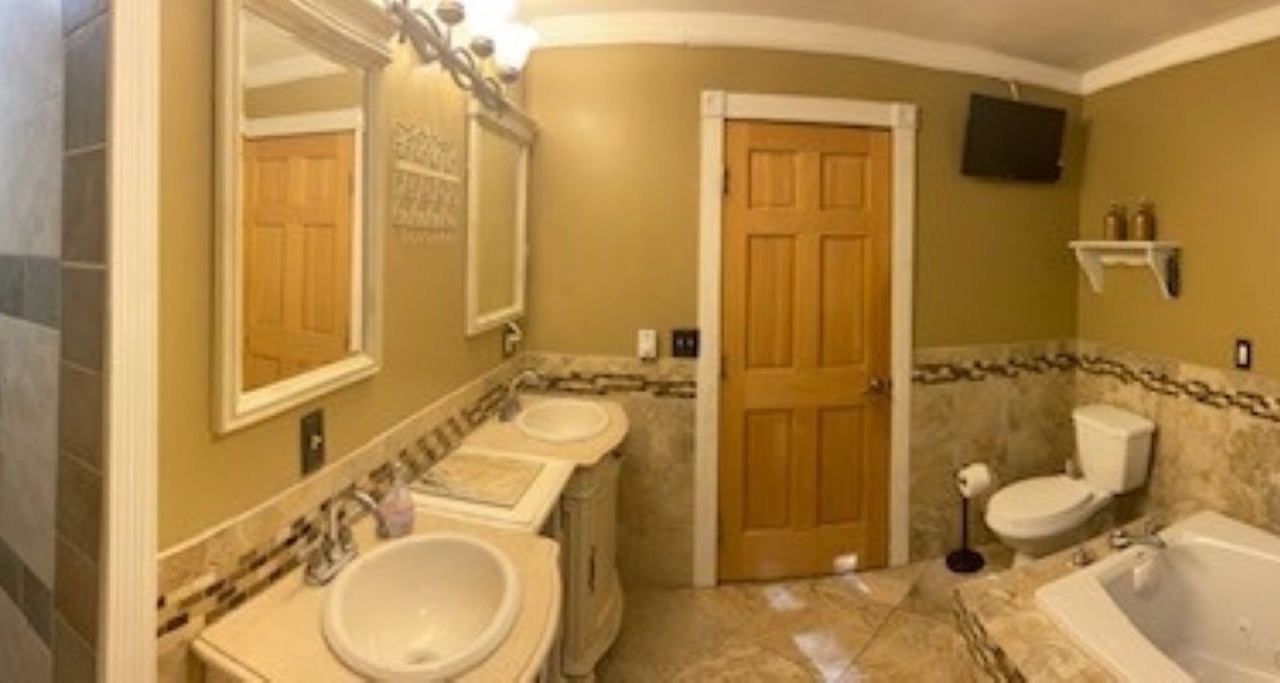 Photo of Bathroom in Conway