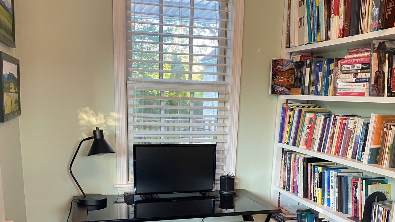 Photo of Bedroom in Middlebury - Warren
