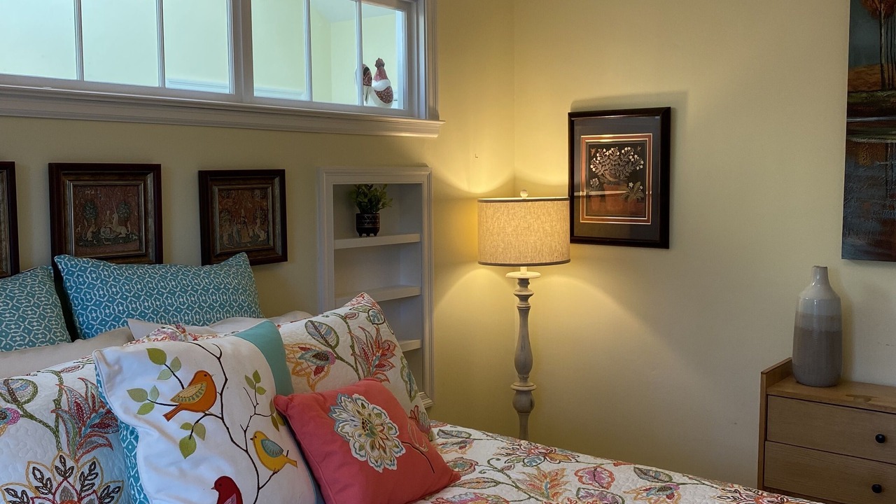 Photo of Bedroom in Middlebury - Warren