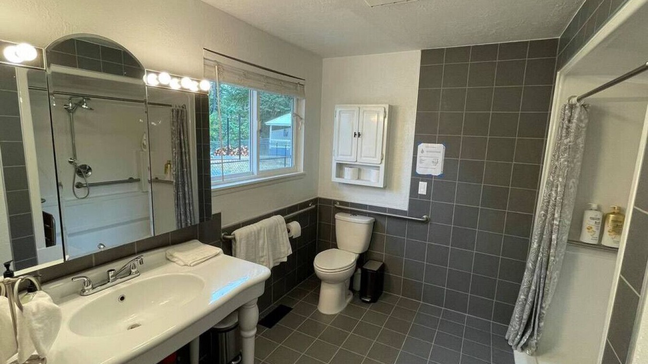 Photo of Bathroom in Hobart