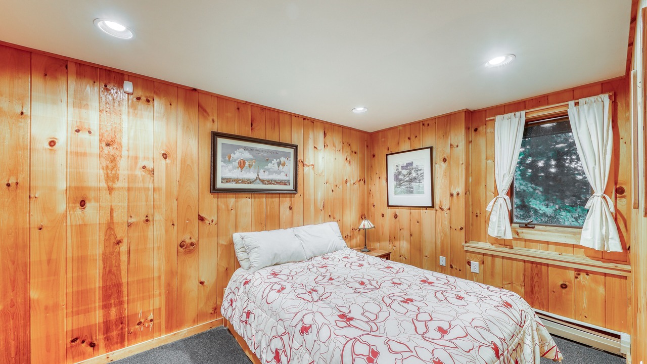 Photo of Bedroom in Andover