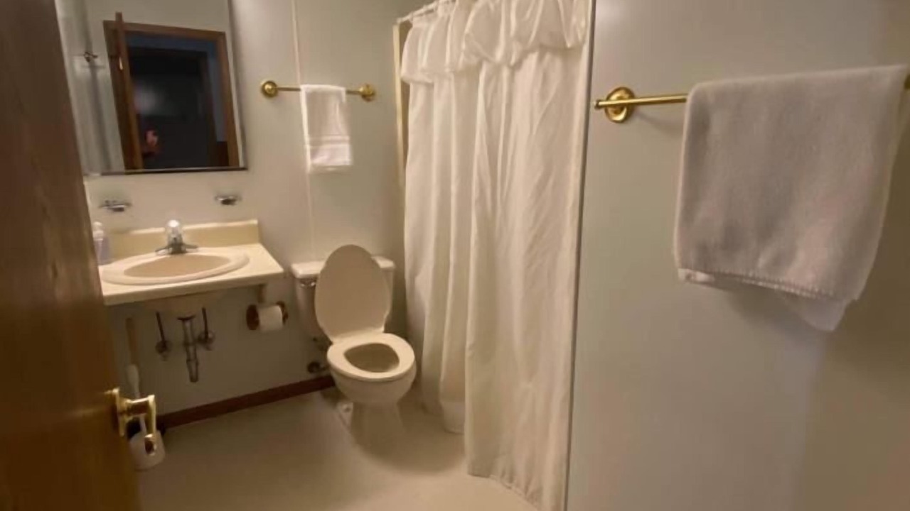 Photo of Bathroom in Dryfork