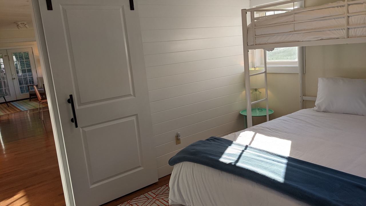 Photo of Bedroom in Elkins