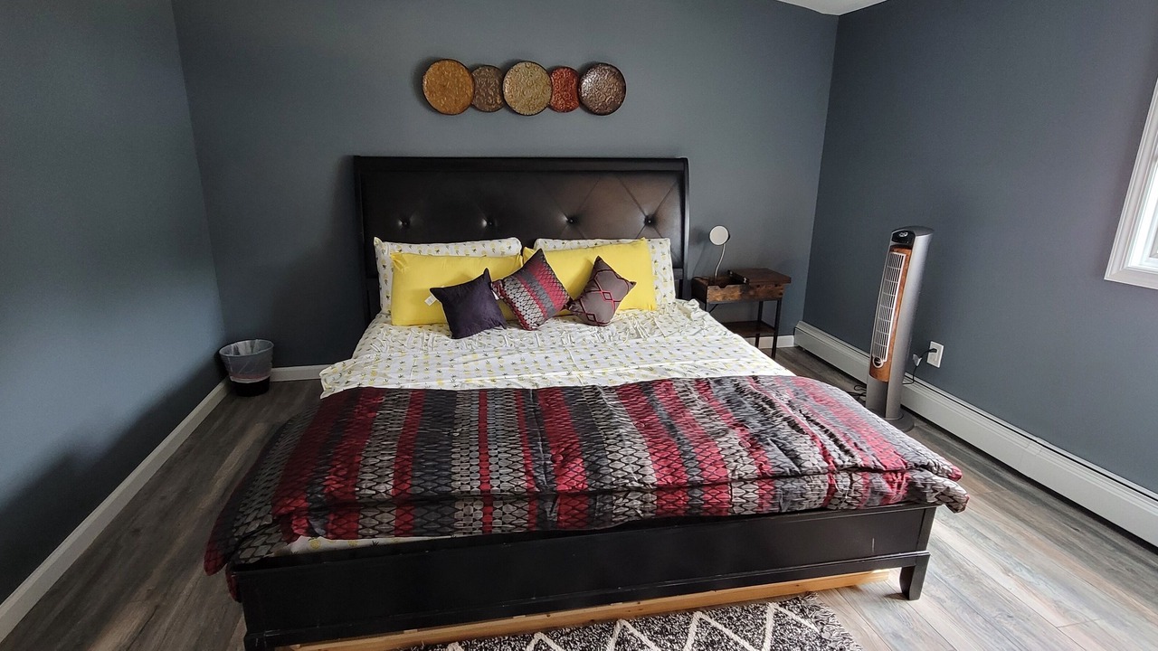 Photo of Bedroom in Plainedge