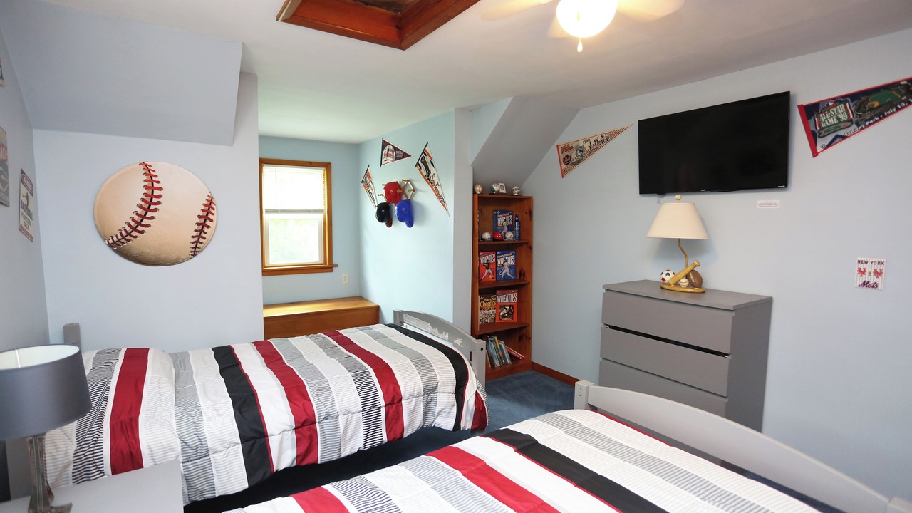 Photo of Bedroom in Milford